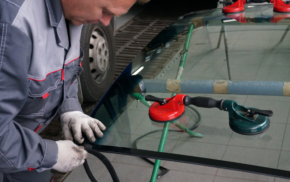 Разрезание клеевого соединения способом термической резки