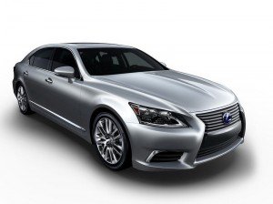 Замена стекла на LEXUS LS