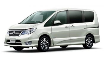 Замена стекла на Nissan Serena