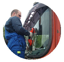 Замена лобового стекла на грузовики в Москве по самым выгодным ценам